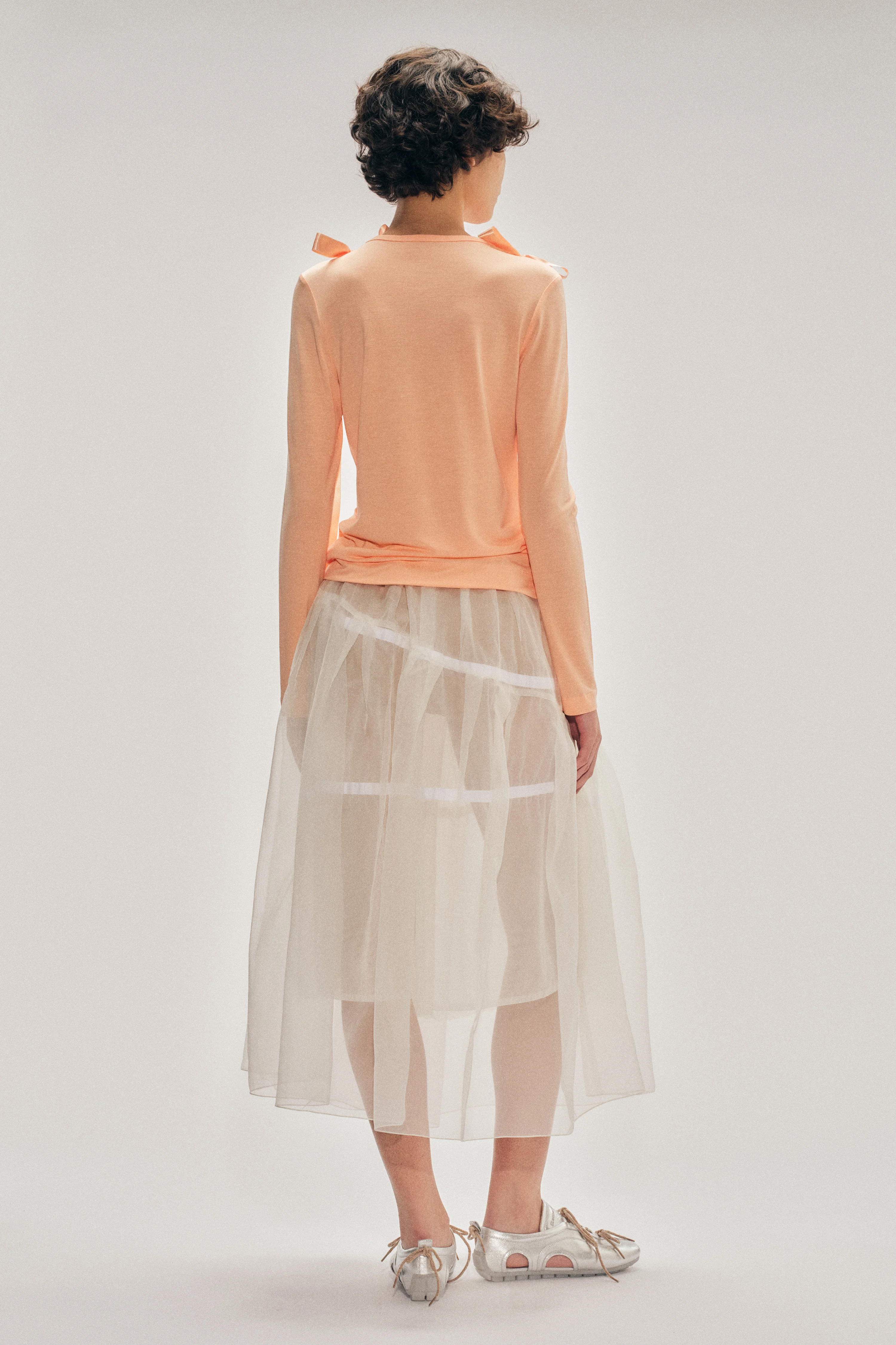 Bow Ribbon Tail Long Sleeve T-Shirt - Image 3